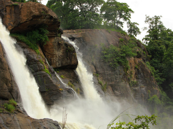 ভাঝাচল জলপ্রপাত