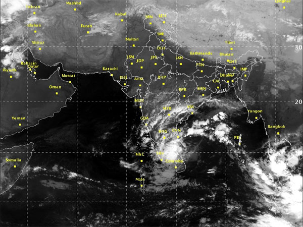 ভরদা আছড়ে পড়বে বিকালেই