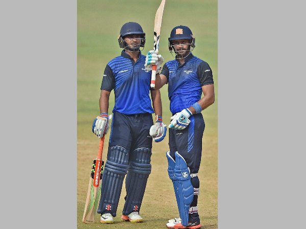 অপরাজিত থেকে সৈয়দ মুস্তাক আলি চ্যাম্পিয়ন হল পূর্বাঞ্চল অপরাজিত থেকে সৈয়দ মুস্তাক আলি চ্যাম্পিয়ন হল পূর্বাঞ্চল