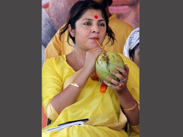 খাগড়াগড় যোগসূত্র তুলে আউসগ্রামে এনআইএ তদন্তে দাবিতে সরব লকেট খাগড়াগড় যোগসূত্র তুলে আউসগ্রামে এনআইএ তদন্তে দাবিতে সরব লকেট