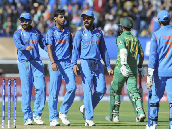 পাকিস্তান ফাইনালে ওঠার পরই ভারতীয় ক্রিকেট ভক্তদের 'ট্রোলিং' পাকিস্তান ফাইনালে ওঠার পরই ভারতীয় ক্রিকেট ভক্তদের 'ট্রোলিং'