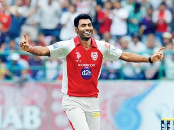 ভারতের হয়ে আন্তর্জাতিক ক্রিকেট খেলা এই ক্রিকেটারকে মারধর ভারতের হয়ে আন্তর্জাতিক ক্রিকেট খেলা এই ক্রিকেটারকে মারধর