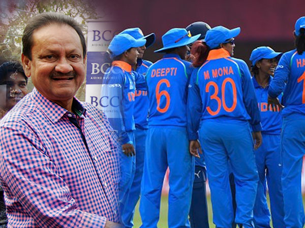 স্বপ্ন দেখাচ্ছেন ভারতীয় মেয়েরা স্বপ্ন দেখাচ্ছেন ভারতীয় মেয়েরা