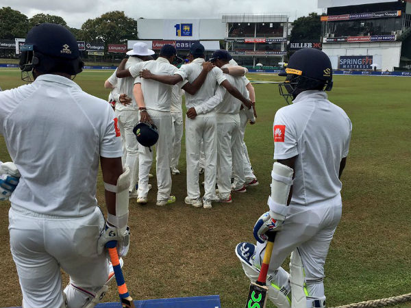 মধ্যাহ্নভোজ পর্যন্তও হারের ভয় কাটেনি শ্রীলঙ্কার মধ্যাহ্নভোজ পর্যন্তও হারের ভয় কাটেনি শ্রীলঙ্কার