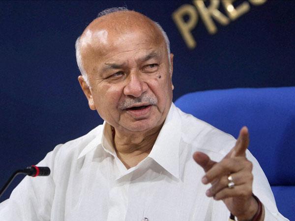 sushil-kumar-shinde sushil-kumar-shinde