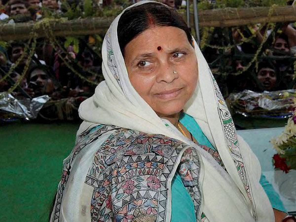 নরেন্দ্র মোদীকে আটকানোর ক্ষমতা নীতিশ কুমারের নেই : রাবড়ি নরেন্দ্র মোদীকে আটকানোর ক্ষমতা নীতিশ কুমারের নেই : রাবড়ি