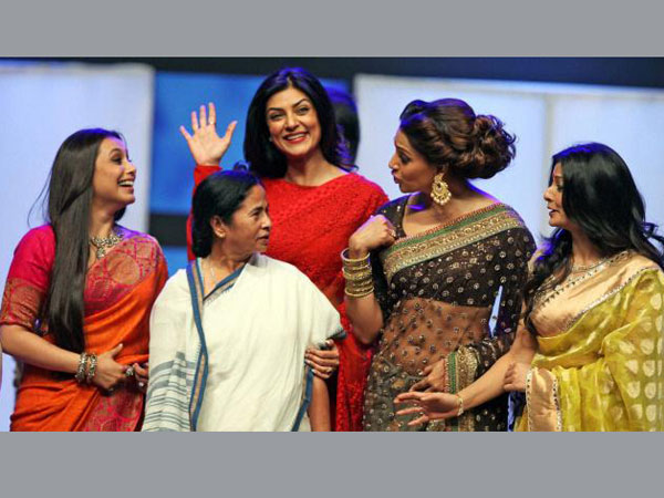 মৌসুমি-সুস্মিতা-বিপাশা-রানির সঙ্গে মুখ্যমন্ত্রীর 'পঞ্চকন্যা'য় কোয়েল মল্লিক, যৌক্তিকতা আছে কী! মৌসুমি-সুস্মিতা-বিপাশা-রানির সঙ্গে মুখ্যমন্ত্রীর 'পঞ্চকন্যা'য় কোয়েল মল্লিক, যৌক্তিকতা আছে কী!