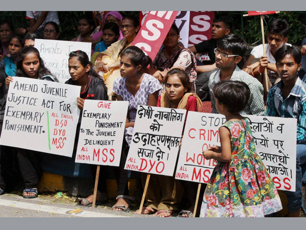 টাইম ম্যাগাজিনের প্রথম ১০ সংবাদের তালিকায় 'ভারতের ধর্ষণ মহামারী' টাইম ম্যাগাজিনের প্রথম ১০ সংবাদের তালিকায় 'ভারতের ধর্ষণ মহামারী'