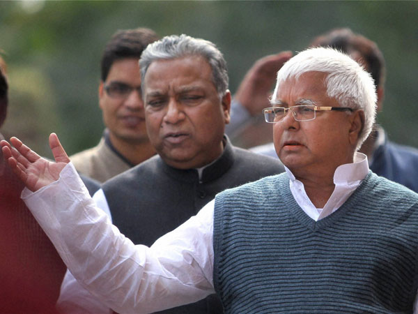 লালুপ্রসাদের জামিন মঞ্জুর করল শীর্ষ আদালত লালুপ্রসাদের জামিন মঞ্জুর করল শীর্ষ আদালত