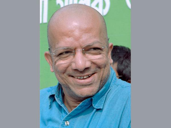 কংগ্রেস প্রার্থী সোমেন মিত্রর জন্য প্রচার করবেন বিদ্রোহী তৃণমূল সাংসদ কবীর সুমন কংগ্রেস প্রার্থী সোমেন মিত্রর জন্য প্রচার করবেন বিদ্রোহী তৃণমূল সাংসদ কবীর সুমন