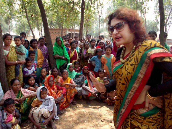 অভিষেকের সঙ্গে বৈঠক