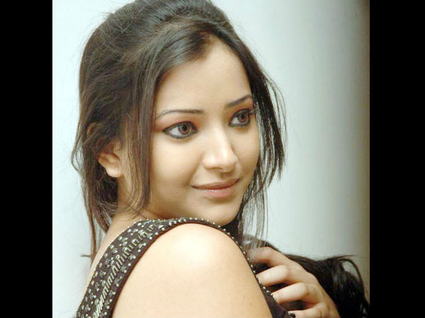 শ্বেতা বসু যৌন কেলেঙ্কারি: পুনর্বাসন কেন্দ্র থেকে অভিনেত্রীর মুক্তির নির্দেশ দিল আদালত শ্বেতা বসু যৌন কেলেঙ্কারি: পুনর্বাসন কেন্দ্র থেকে অভিনেত্রীর মুক্তির নির্দেশ দিল আদালত