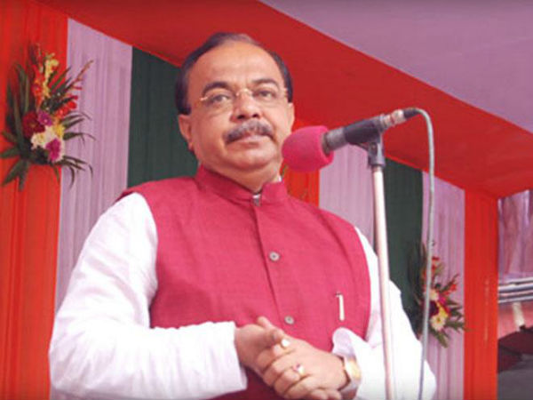 কেন গেলেন না শোভন