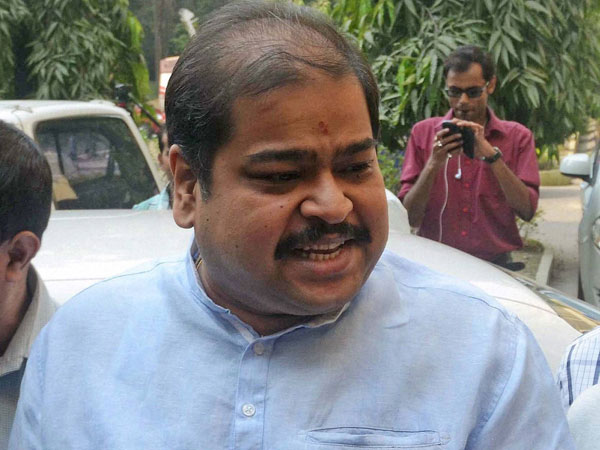 কারণ আছে বলেই সৃঞ্জয় বোসকে গ্রেফতার করেছে সিবিআই : রাজ্যপাল কারণ আছে বলেই সৃঞ্জয় বোসকে গ্রেফতার করেছে সিবিআই : রাজ্যপাল