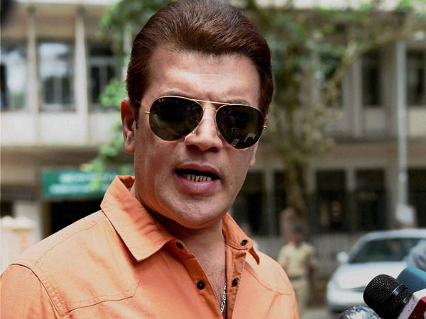 জুহুতে হোটেলে ভাঙচুর করে গ্রেফতার অভিনেতা আদিত্য পাঞ্চোলি জুহুতে হোটেলে ভাঙচুর করে গ্রেফতার অভিনেতা আদিত্য পাঞ্চোলি