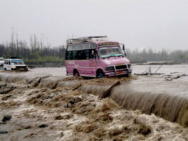 লারকিপোড়া