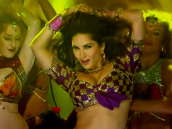 সানি লিওনি