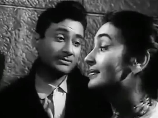 খোয়া খোয়া চান্দ