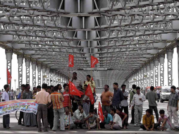 ৩০ এপ্রিল : সারাদিনের খবর একনজরে ৩০ এপ্রিল : সারাদিনের খবর একনজরে