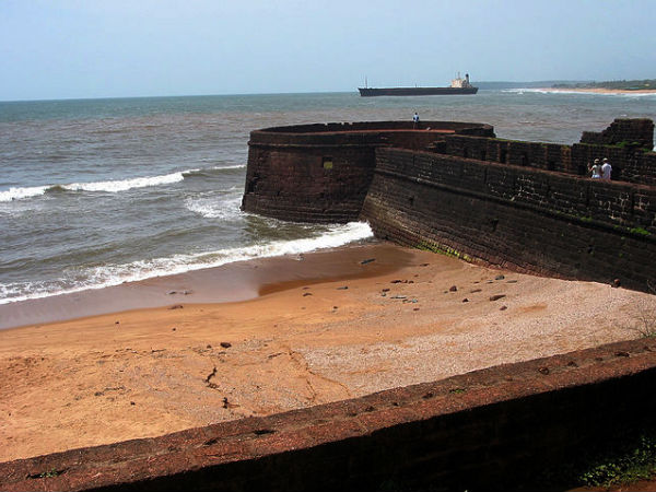 আগুয়াডা ফোর্ট