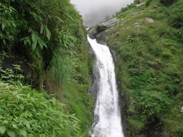 ভাগসু জলপ্রপাত