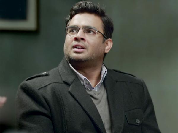 সিনেমার একটি দৃশ্যে মাধবন