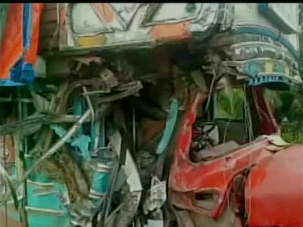 পথদুর্ঘটনা ৩