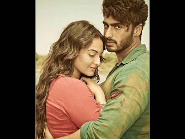 তেভর-এর সেটে