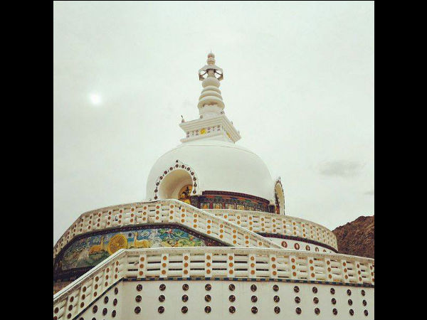 'অনন্য ভারত'