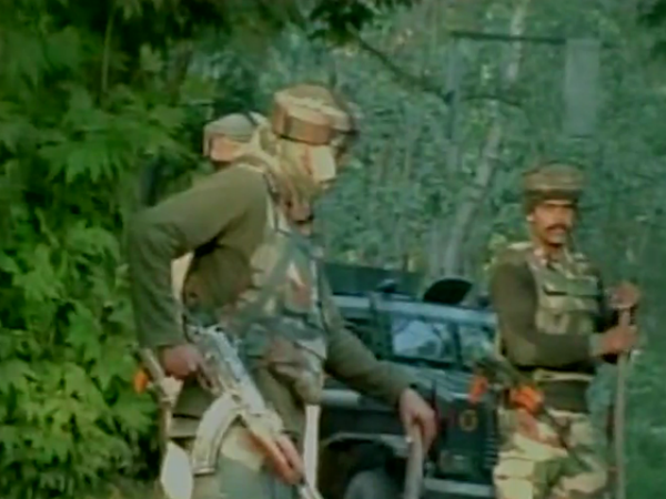 জঙ্গি-সেনা লড়াই
