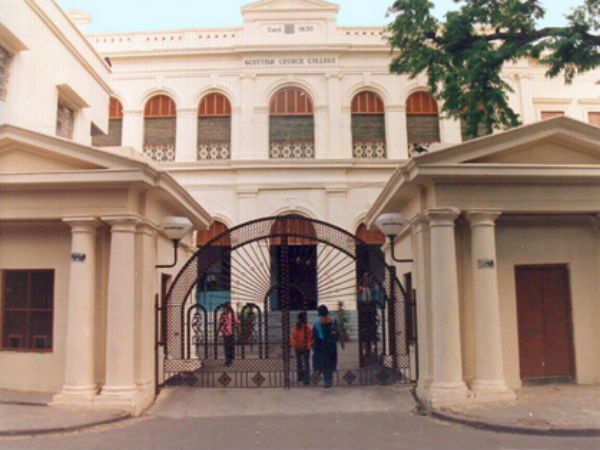 স্কটিশ চার্চে পোশাক ফতোয়া