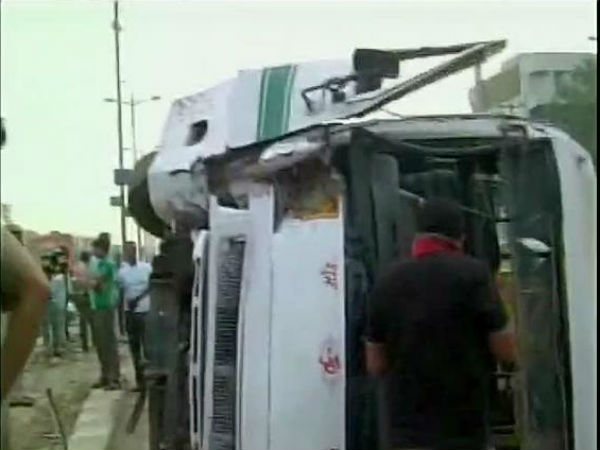 দিল্লিতে দুর্ঘটনা