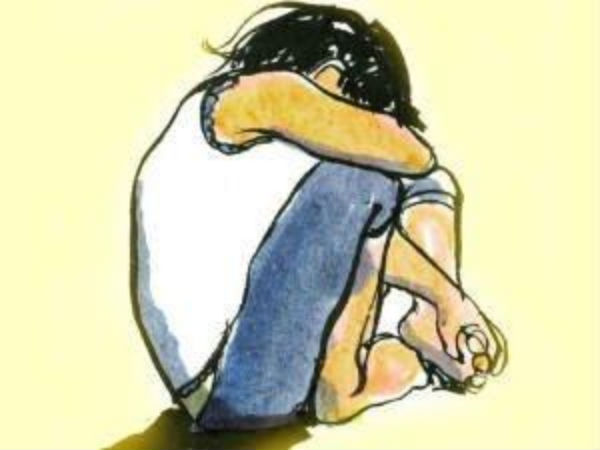 ৬ বছর ধরে মেয়েকে লাগাতার ধর্ষণ বাবার, নীরব দর্শক মা ৬ বছর ধরে মেয়েকে লাগাতার ধর্ষণ বাবার, নীরব দর্শক মা