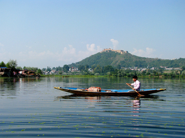 নাগিন লেক