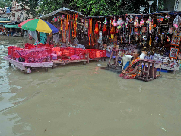 ক্ষতিগ্রস্ত ৫০ লক্ষ