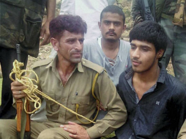 আমাদের মারতে বলা হয়েছে মরতে নয়