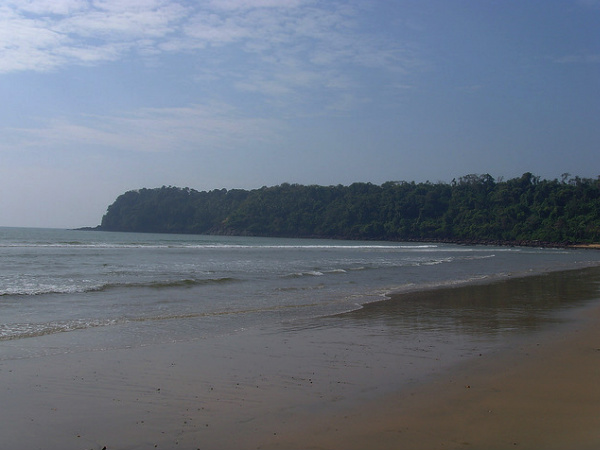 আগোন্ডা বিচ