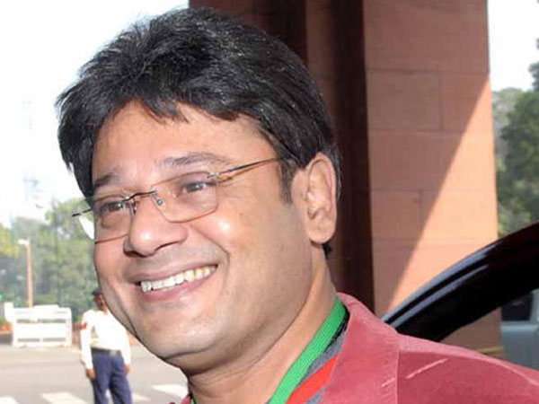 চেয়ারম্যান তাপস