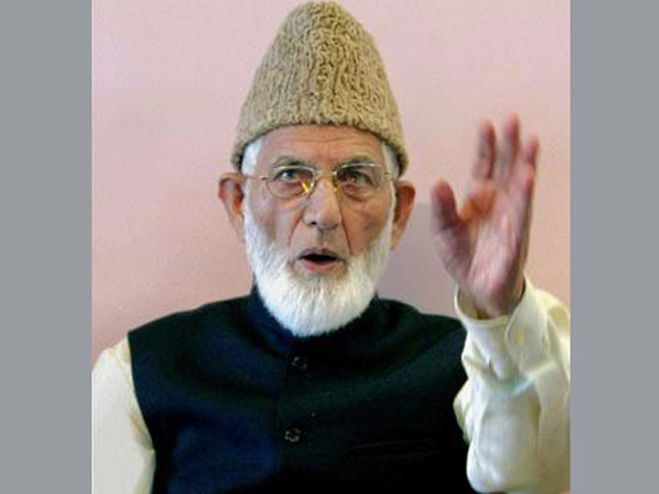 দিল্লি আসছেন গিলানি