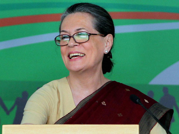 সভানেত্রী পদে বহাল সনিয়া