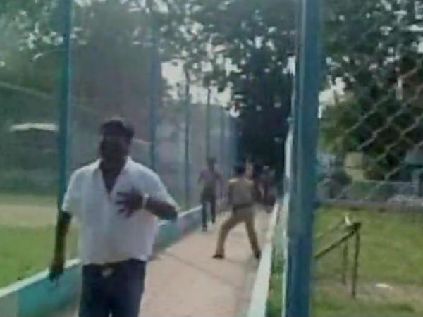 বহিরাগতর পলায়ন
