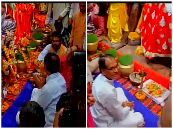 মুখ্যমন্ত্রীর পুজো