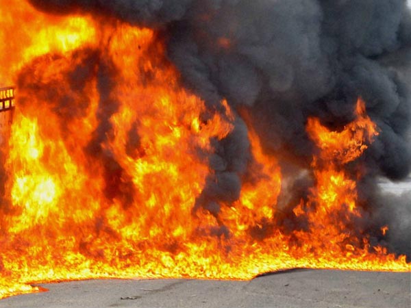 মুম্বইয়ের ফলের মার্কেটে আগুন