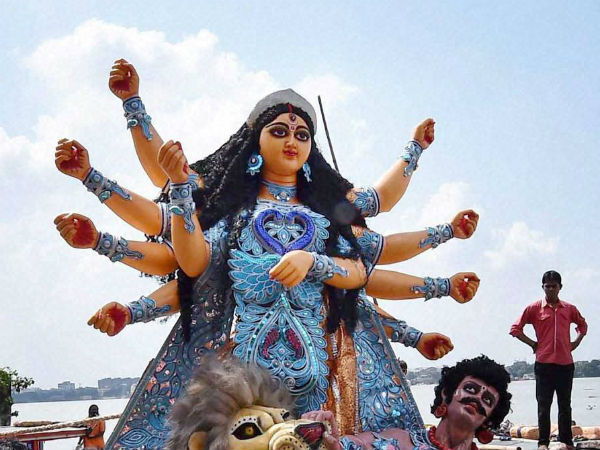 কলকাতা, হাওড়া সহ জেলার বড় পুজোর বিসর্জন আজ, তৈরি প্রশাসন কলকাতা, হাওড়া সহ জেলার বড় পুজোর বিসর্জন আজ, তৈরি প্রশাসন