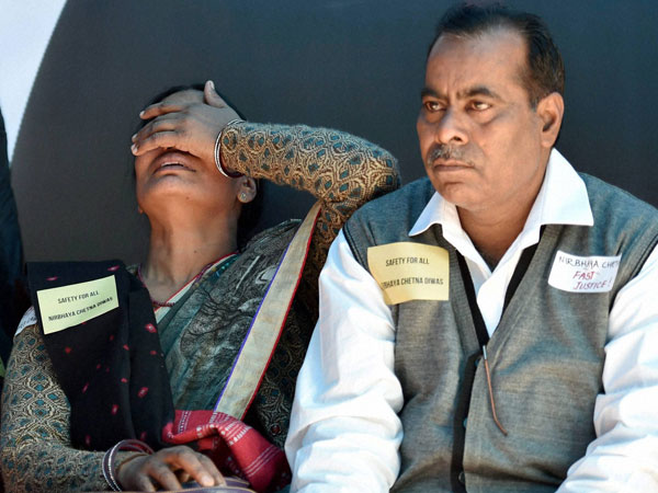 নির্ভয়া কাণ্ডে মুক্ত নাবালক অভিযুক্ত, তাহলে আসল দোষী কে? নির্ভয়া কাণ্ডে মুক্ত নাবালক অভিযুক্ত, তাহলে আসল দোষী কে?
