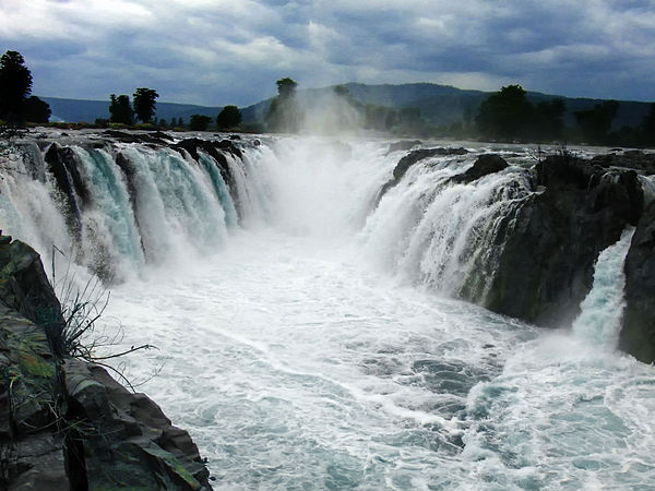 হোগেনাক্কাল ফলস