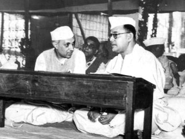 খেঁদু নিজেও জড়িয়ে পড়েছিলেন স্বদেশী আন্দোলনের সঙ্গে