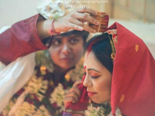 কলকাতার সমকামী যুগলের দাম্পত্য জীবন আনন্দে ভরা চেন্নাইয়ে কলকাতার সমকামী যুগলের দাম্পত্য জীবন আনন্দে ভরা চেন্নাইয়ে