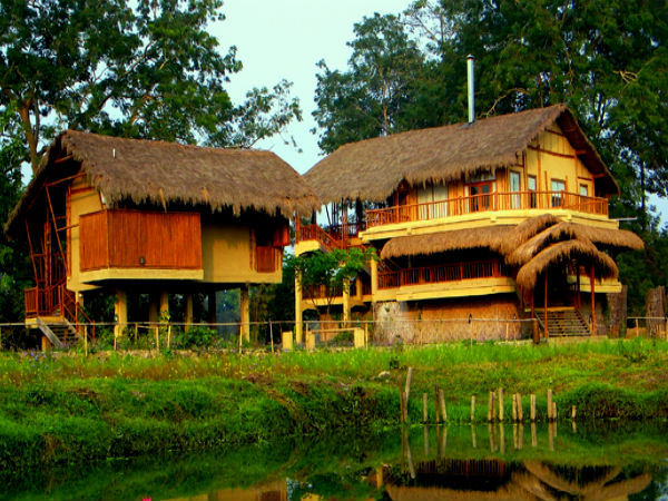 দীপলু রিভার লজ