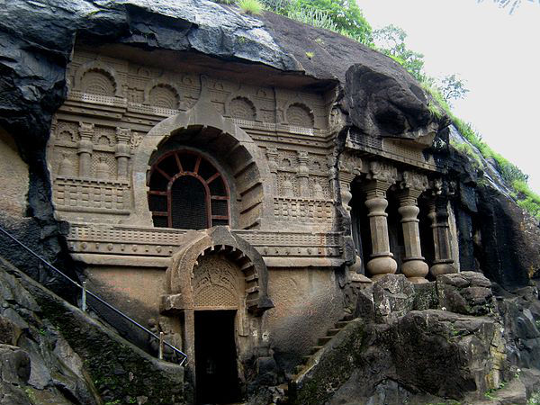 পাণ্ডবলেনি গুহা